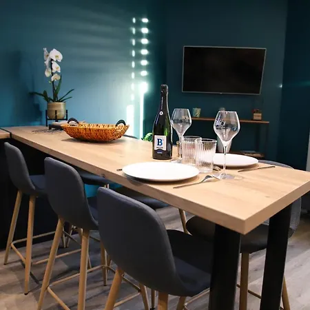 Appart'edith - De Tourisme * La Neuville-aux-Larris